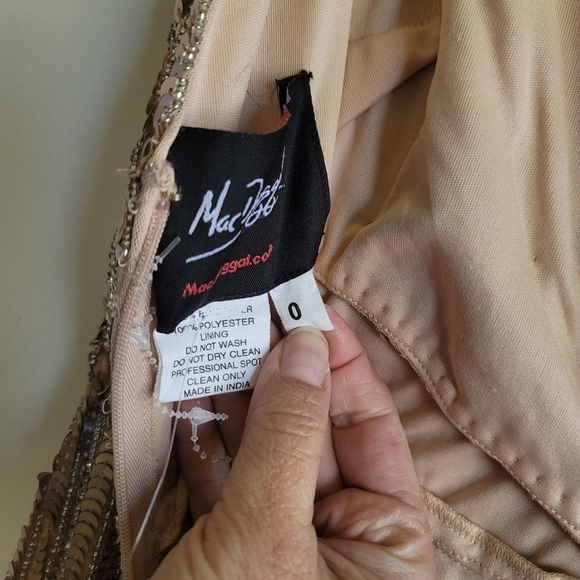 Mac Duggal, Sequin Spaghetti Strap‎ Gown, Gold, Size 0, NWT - Picture 11 of 11